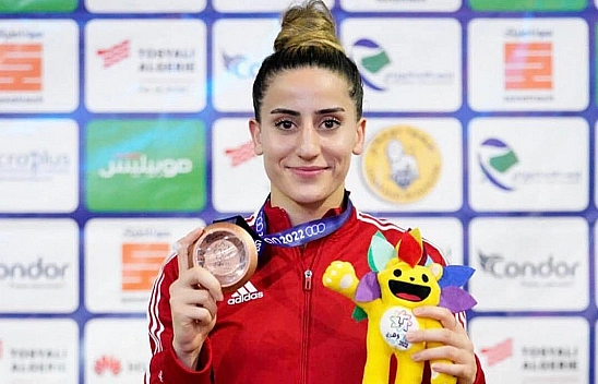 Elazığlı boksör Gizem Özer Dünya şampiyonası'nda ülkemizi temsil edecek