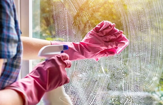 Elazığlı hanımlar camlarınız artık ayna gibi olacak