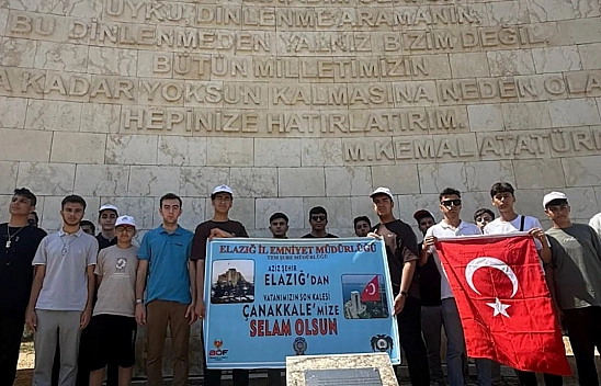 Elazığlı öğrenciler Çanakkale'yi gezdi