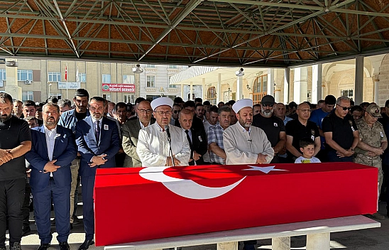 Elazığlı özel harekat polisi Bilal Çam son yolculuğuna uğurlandı