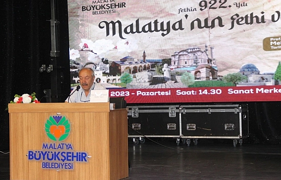 Elazığlı Profesör Özür Diledi