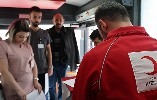 Elazığlı sağlık çalışanları herkese örnek oldu