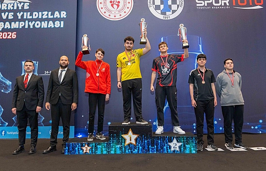 Elazığlı satranç sporcularından büyük başarı: Milli takıma davet aldılar