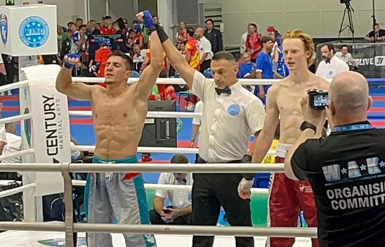 Elazığlı Yusuf Eren yıldırım dünya kick boks Şampiyonası'nda yarı finalde