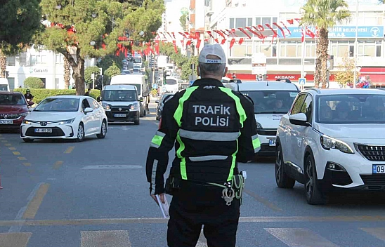 Elazığlılar Dikkat! Arabasına Güzel Diye  Taktıran Yandı 32 Bin Lira Cezası Var