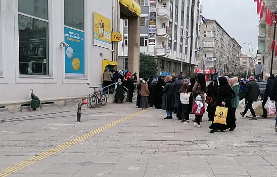 Elazığlılar Ramazan Ayı Bitmeden Başvurun! 2 Bin 900 TL Sizi Bekliyor!