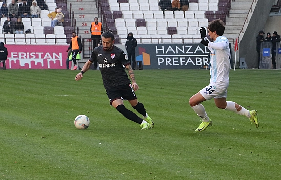 Elazığspor 2-2 Beyoğlu Yeni Çarşı FK: Puanlar Paylaşıldı