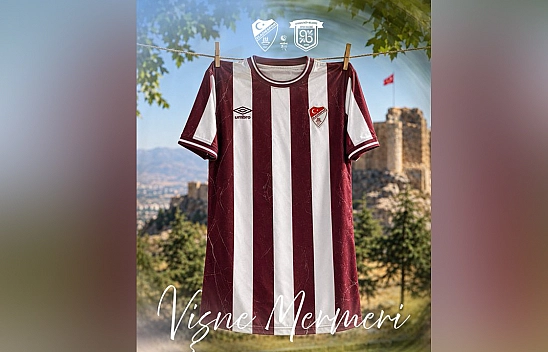 Elazığspor bugün sahaya 'Vişne Mermeri' formasıyla çıkıyor!