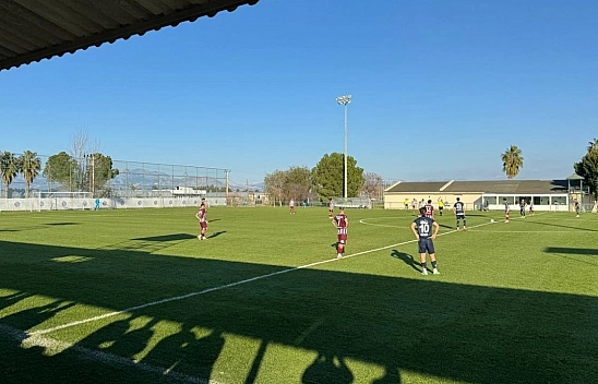 Elazığspor hazırlık maçında Kolibri Ağrıspor'a 2-1 mağlup oldu