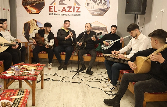 Elazığspor Oyuncuları  Bu Sefer Sahada Değil Kürsü Başında