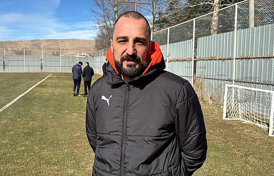 Elazığspor Teknik Direktörü Adem Çağlayan: 'İkinci yarılarda kolay maç yok'