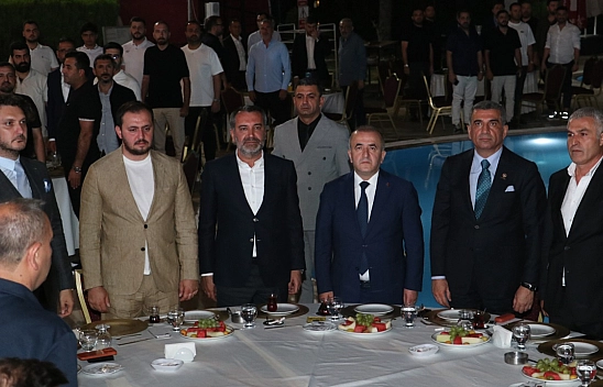 Elazığspor yeni sezon formalarını görkemli lansmanla tanıttı
