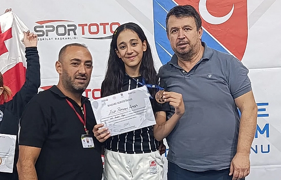 Elif Reyyan Kaya Türkiye Üçüncüsü