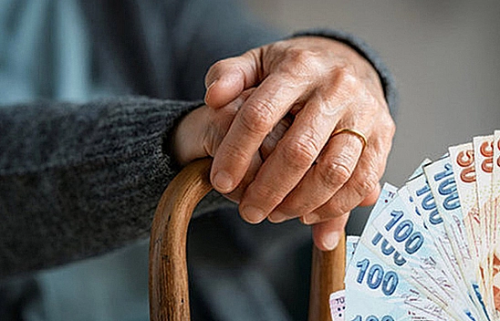 Emeklilikte Yaş Şartı Kaldırıldı!