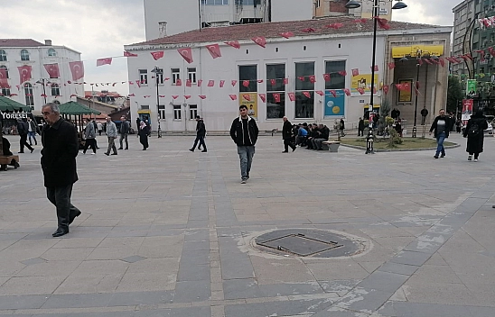 Emeklilere refah payı, memurlara ek zam gündemde!