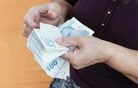 Emeklilere tek seferlik ödeme yapılacak! 12.000 TL'yi bulan ödemeler yapılacak