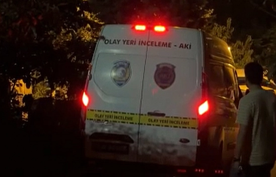 Eski eşini ve çocuğunu öldürüp intihar etti