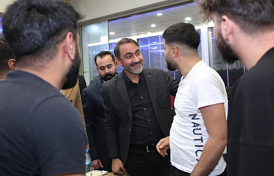 Esnaf ve Vatandaşlardan Başkan Adayı Duran'a Yoğun İlgi