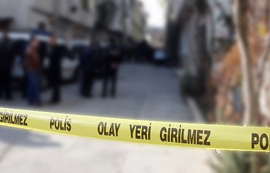 Ev Taşlama Meselesinde Kan Aktı: 1 Ölü, 2 Yaralı