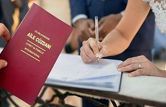 Evlenecek Gençlere Sıfır Faizli 4 Yıllık Kredi