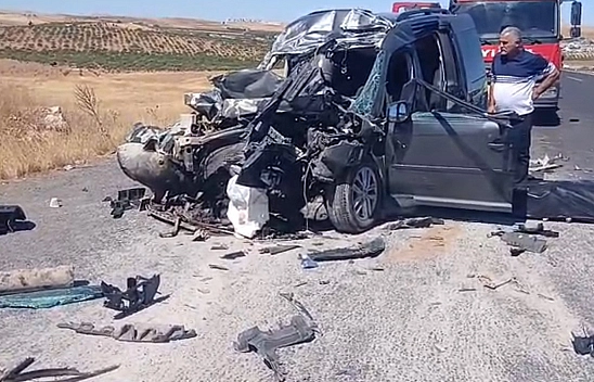 Feci kaza: 4 ölü, 2 ağır yaralı