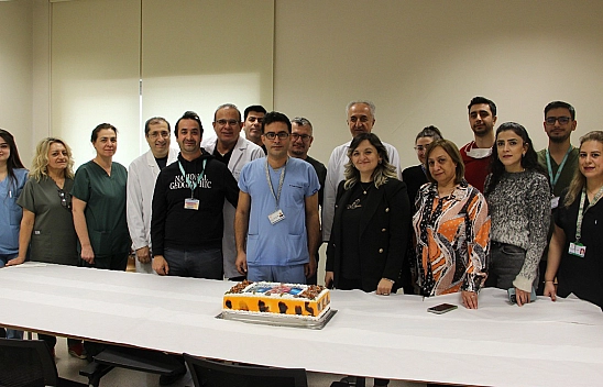 Fethi Sekin Şehir Hastanesi 500'üncü kapalı böbrek taşı  ameliyatını gerçekleştirdi