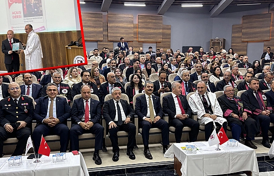 Fırat Üniversitesi'nde yeni akademik yıl 'terörsüz Türkiye' mesajıyla başladı