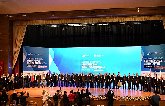 Fırat Üniversitesi'ne YÖK ve YÖKAK Başkanlarından Akreditasyon Belgesini