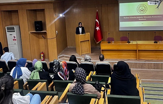 Fırat Üniversitesi öğrencilerine 'Kadına Yönelik Şiddetle Mücadele' eğitimi