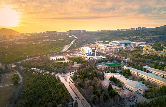 Fırat Üniversitesi tercih sürecinde evlere konuk olacak