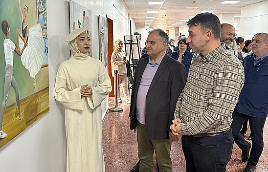FÜ'de TÜBİTAK 2209-A Projesi Kapsamında Resim Sergisi Açıldı