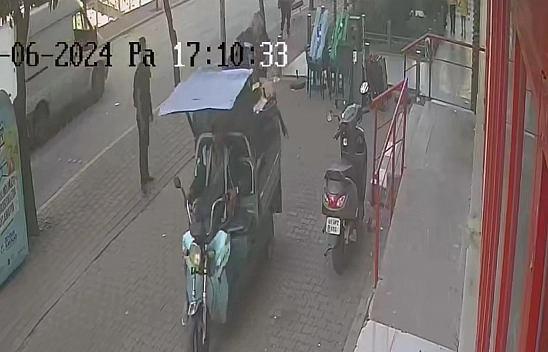 Garip Hırsızlık: Motosikleti Sahibiyle Birlikte Çaldılar