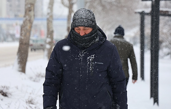 Gece başlayan kar yağışı Elazığ'ı beyaza bürüdü