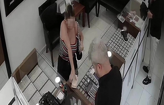Gerçeğinden ayırt edilemedi: Tek tek dolandırdılar