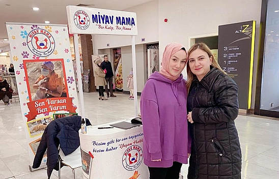 Hep Birlikte Mutluyuz