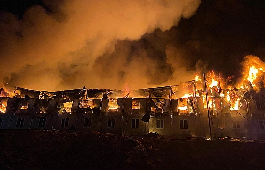 İşçilerin Kaldığı Konteyner Yatakhane Alevlere Teslim Oldu
