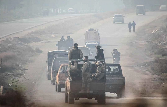 İsrail'den Şam'a hava saldırısı: Bundan sonra ana savaş cephemiz Suriye