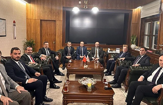 İşte Bu Alkışlanır...