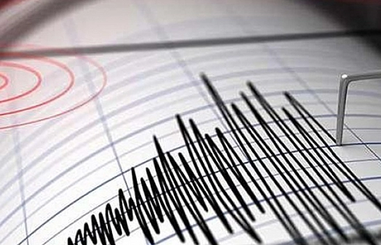 İzmir'de deprem!