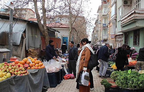Kar, kış, kıyamet pazarlardaki fiyatları etkiledi mi? Elazığ'da güncel pazar fiyatları ne durumda?