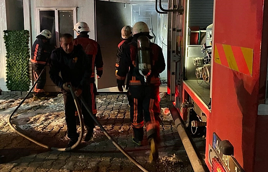 Korkutan Konteyner Yangını