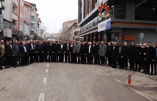 Kovancılar, İdris başkanı bağrına bastı