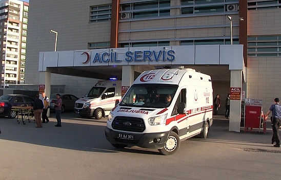 Kuzenlerin Kavgasında Kan Aktı