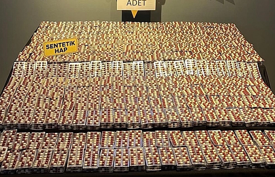 Malatya'da 16 bin 786 sentetik ecza hap ele geçirildi