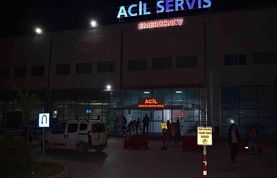 Malatya'da bıçaklı kavga: 3 yaralı