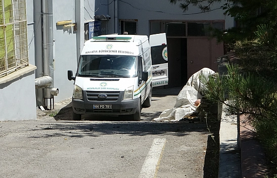 Malatya'da Pres Makinesinin Arasında Kalan İşçi Öldü