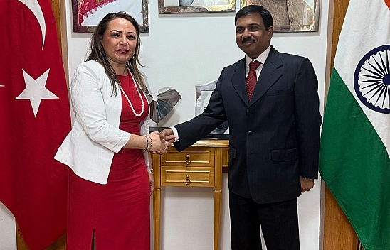 Malatya'da  Türkiye ile Hindistan arasında Ayurveda temelli sağlık iş birliği