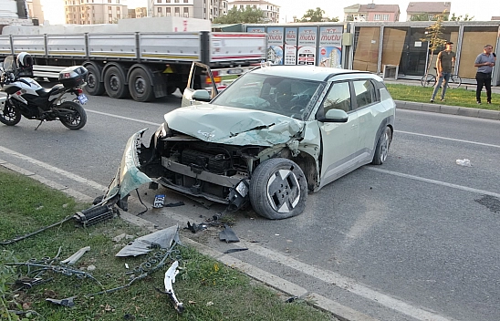 Malatya-Elazığ karayolunda kaza: 3 yaralı