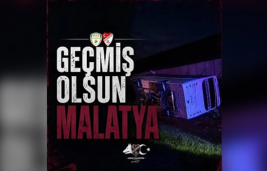 Malatya Yeşilyurtspor taraftarları kaza geçirdi