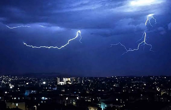 Meteoroloji uyardı: 5 ilde kuvvetli sağanak ve gök gürültülü yağış geliyor